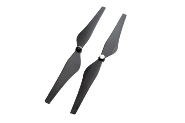 self tightening propeller